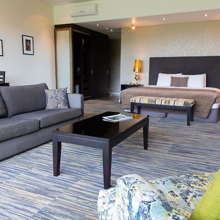ซีเลคบรามาร์ลอดจ์แอนด์สปา Hotel แฮนเมอร์สปริงส์ ภายนอก รูปภาพ Suite