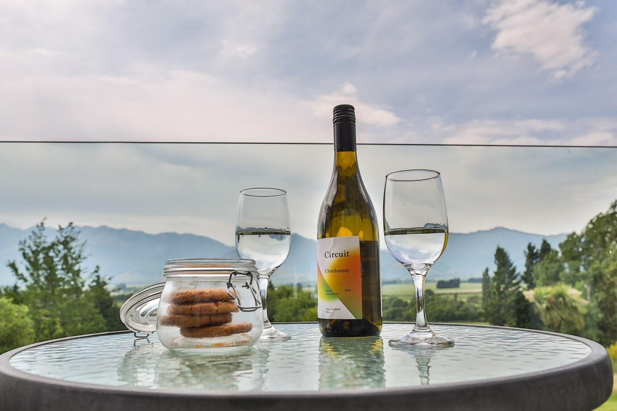 ซีเลคบรามาร์ลอดจ์แอนด์สปา Hotel แฮนเมอร์สปริงส์ ภายนอก รูปภาพ A bottle of wine